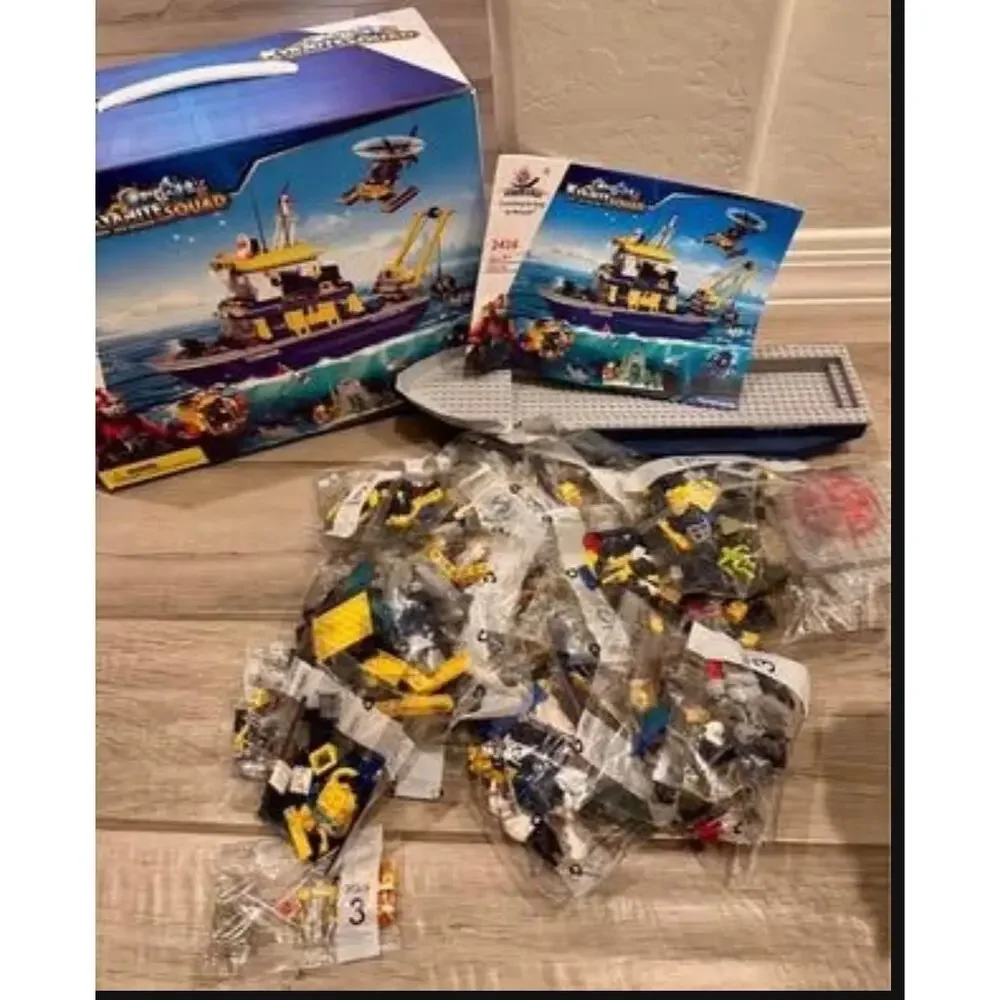 City Arctic Explorer Ship Building Toy 797 pcs Ocean Building‎ Toy Kyanite Squad